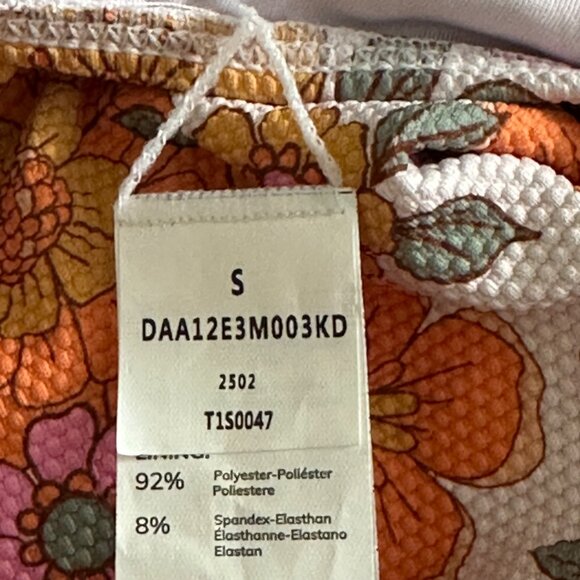 Cupshe Women Small 1PC Swimsuit Orange Floral V Neck Keyhole Cutout O Ring Cheek - Picture 7 of 10